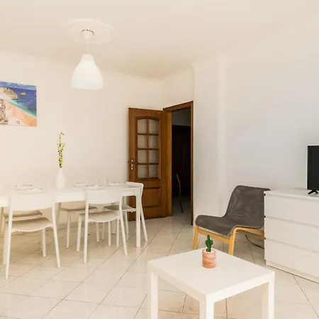 Akisol In Ii Appartement Quarteira
